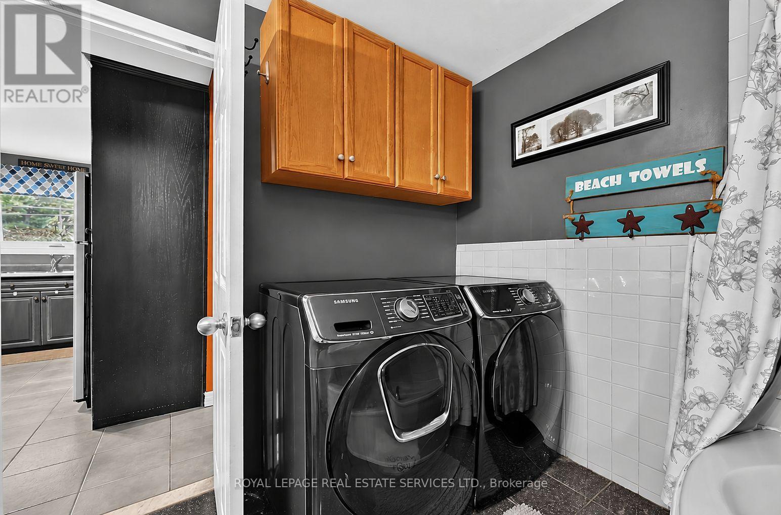 1687 River Road W Property Photo 16
