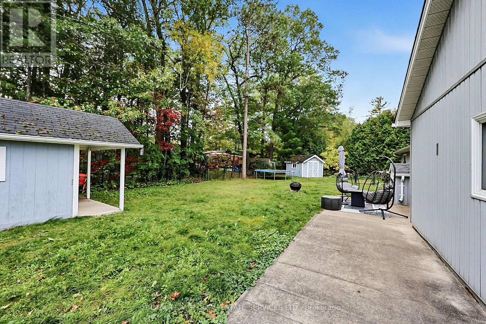 1687 River Road W Property Photo 24