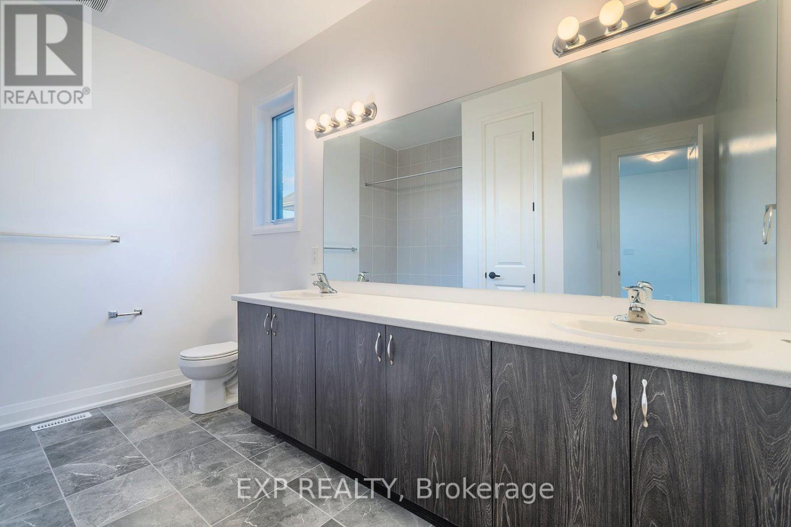 40 Lally Terrace Property Photo 27