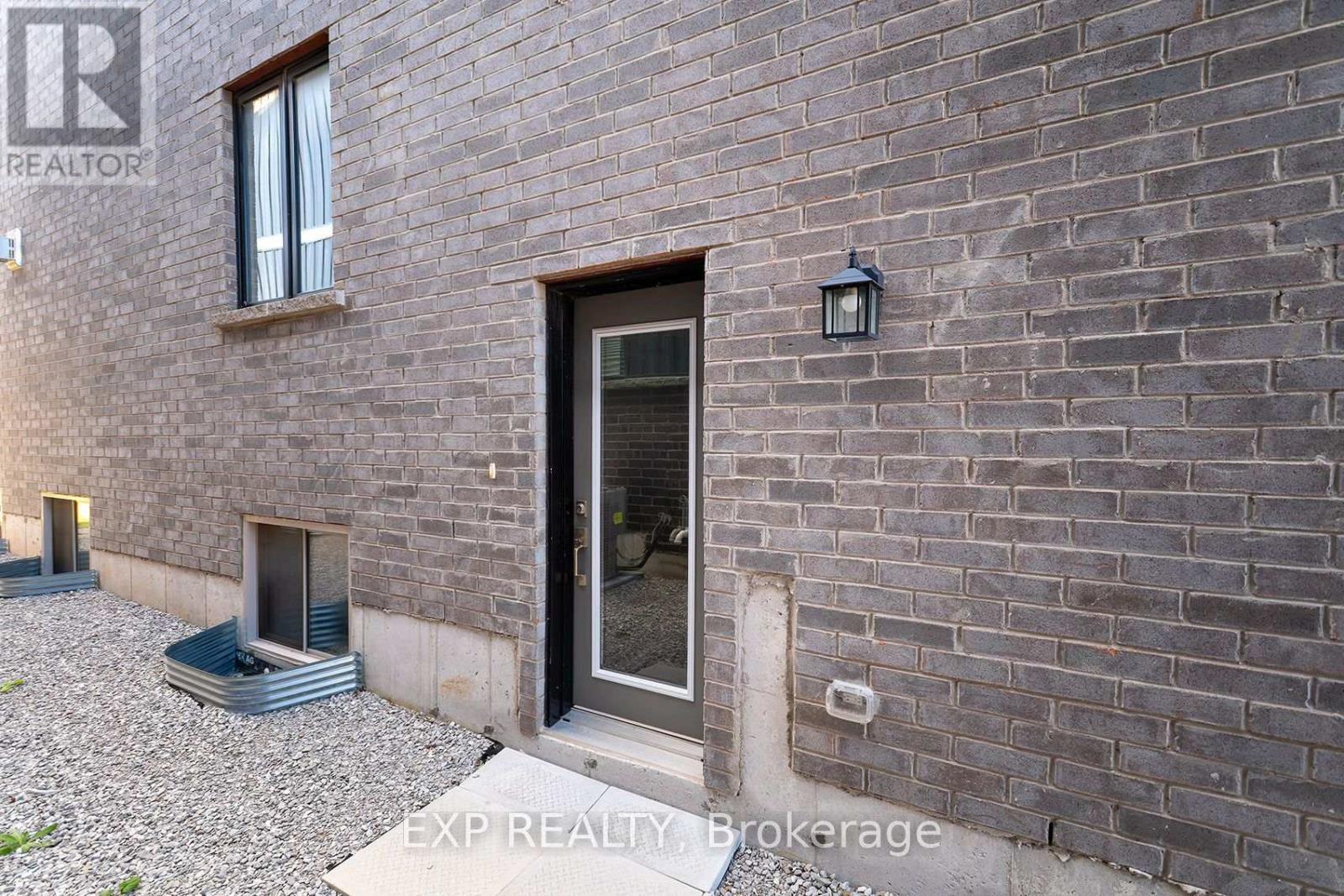 40 Lally Terrace Property Photo 33