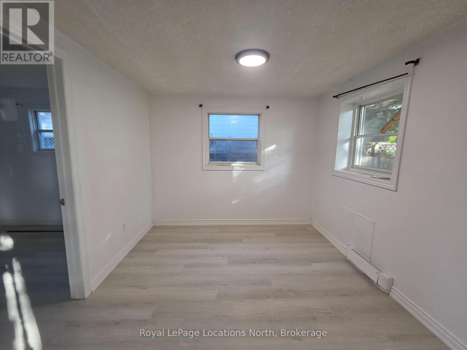 A - 485 Birch Street Property Photo 5