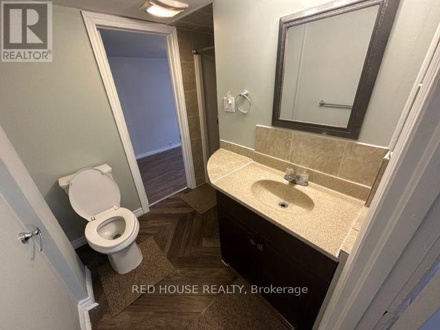 150 West Street N Property Photo 5