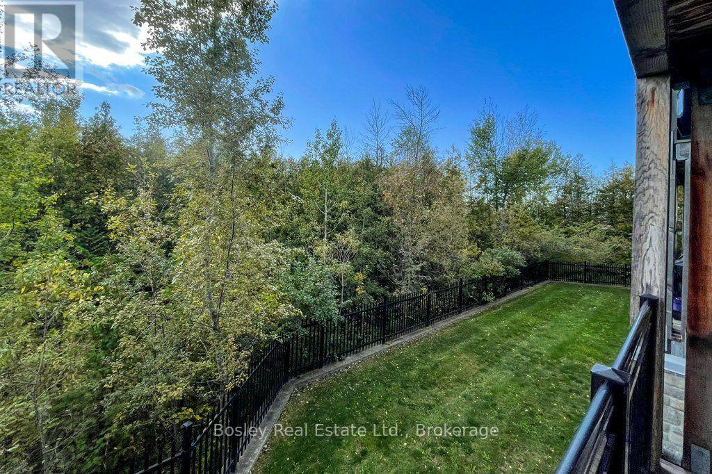 205 - 10 Brandy Lane Drive Property Photo 17
