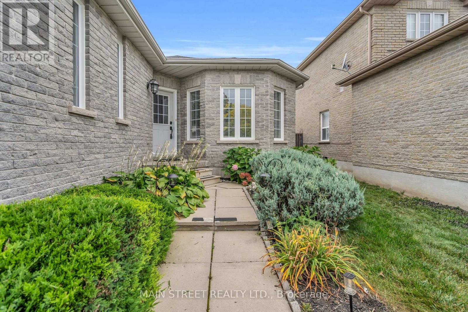 27 Max Avenue Property Photo 2