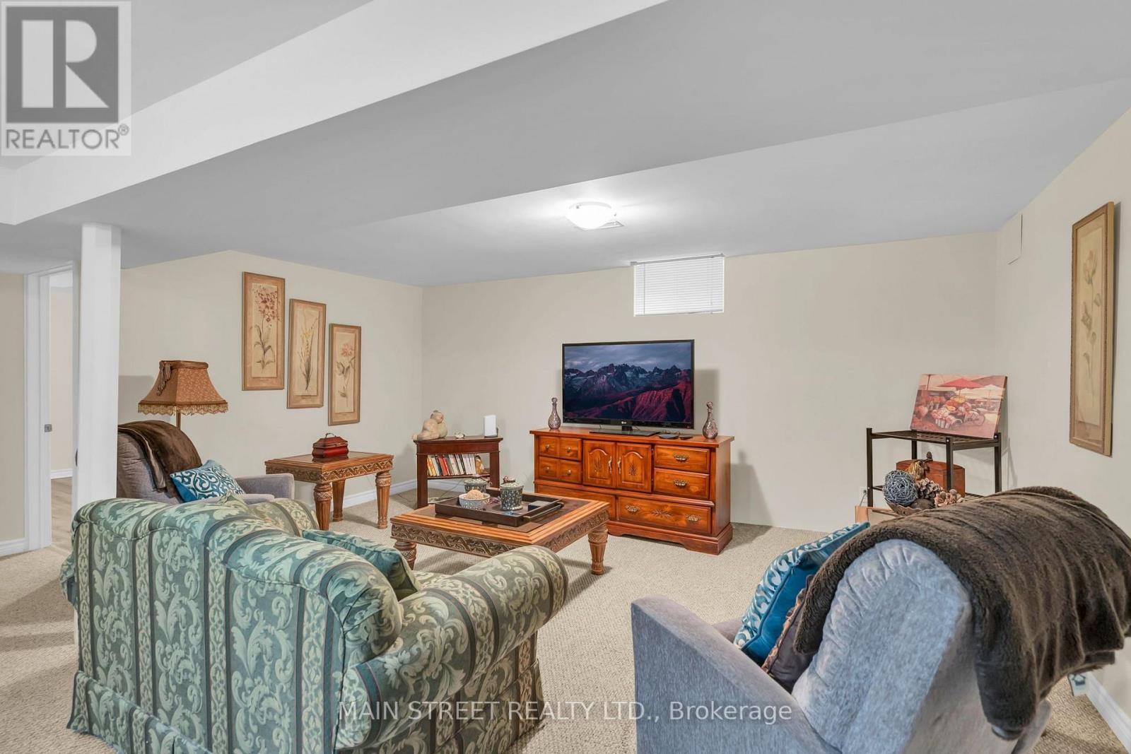 27 Max Avenue Property Photo 22