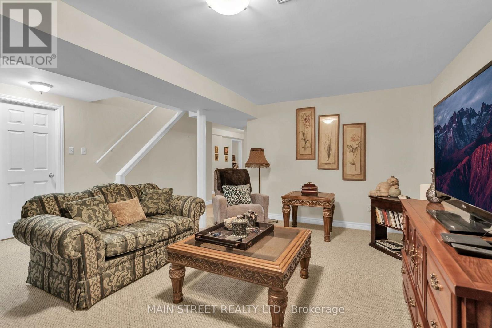 27 Max Avenue Property Photo 23