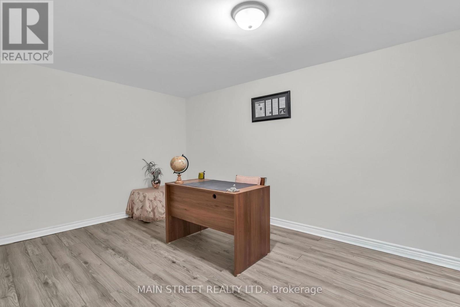 27 Max Avenue Property Photo 26