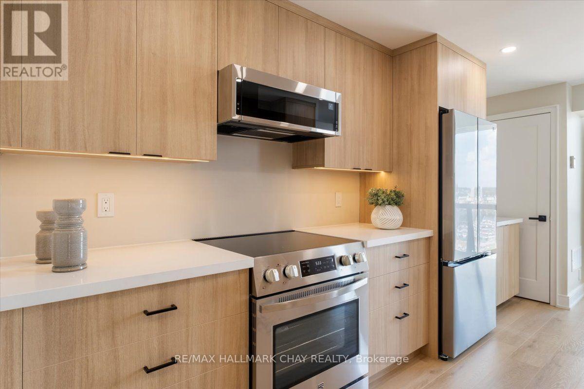 1402 - 65 Ellen Street Property Photo 7
