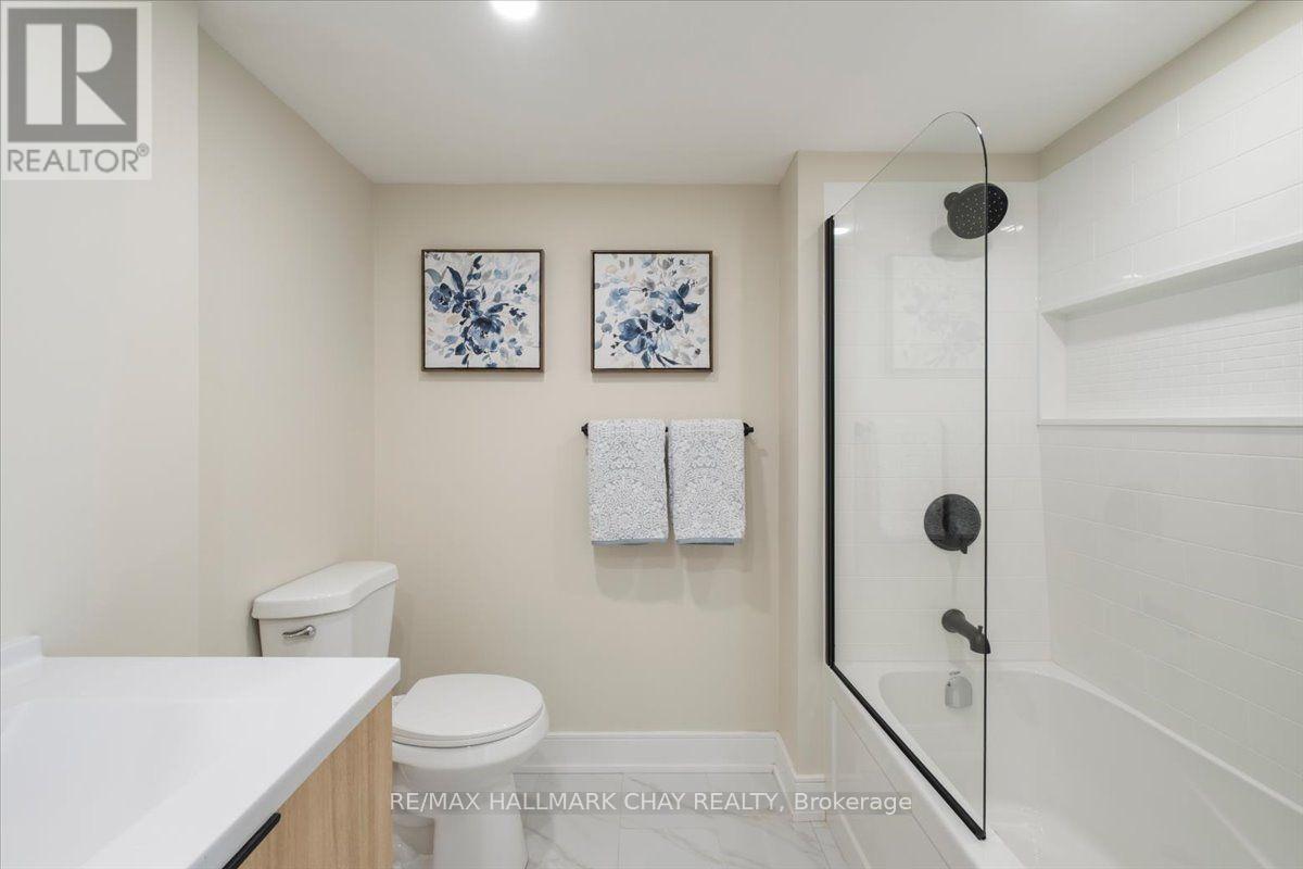 1402 - 65 Ellen Street Property Photo 22