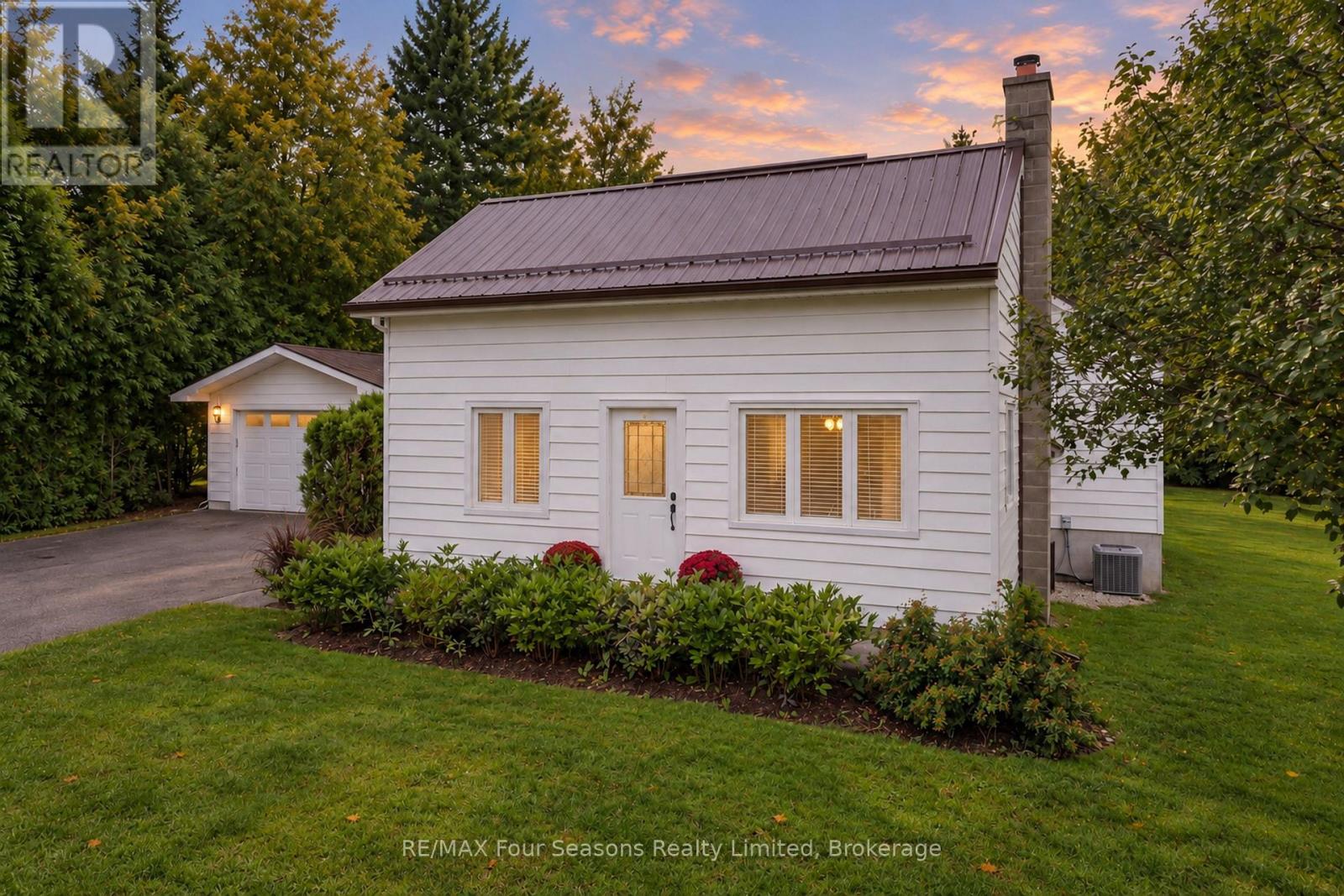 12 Lavender Hill Road Property Photo 18