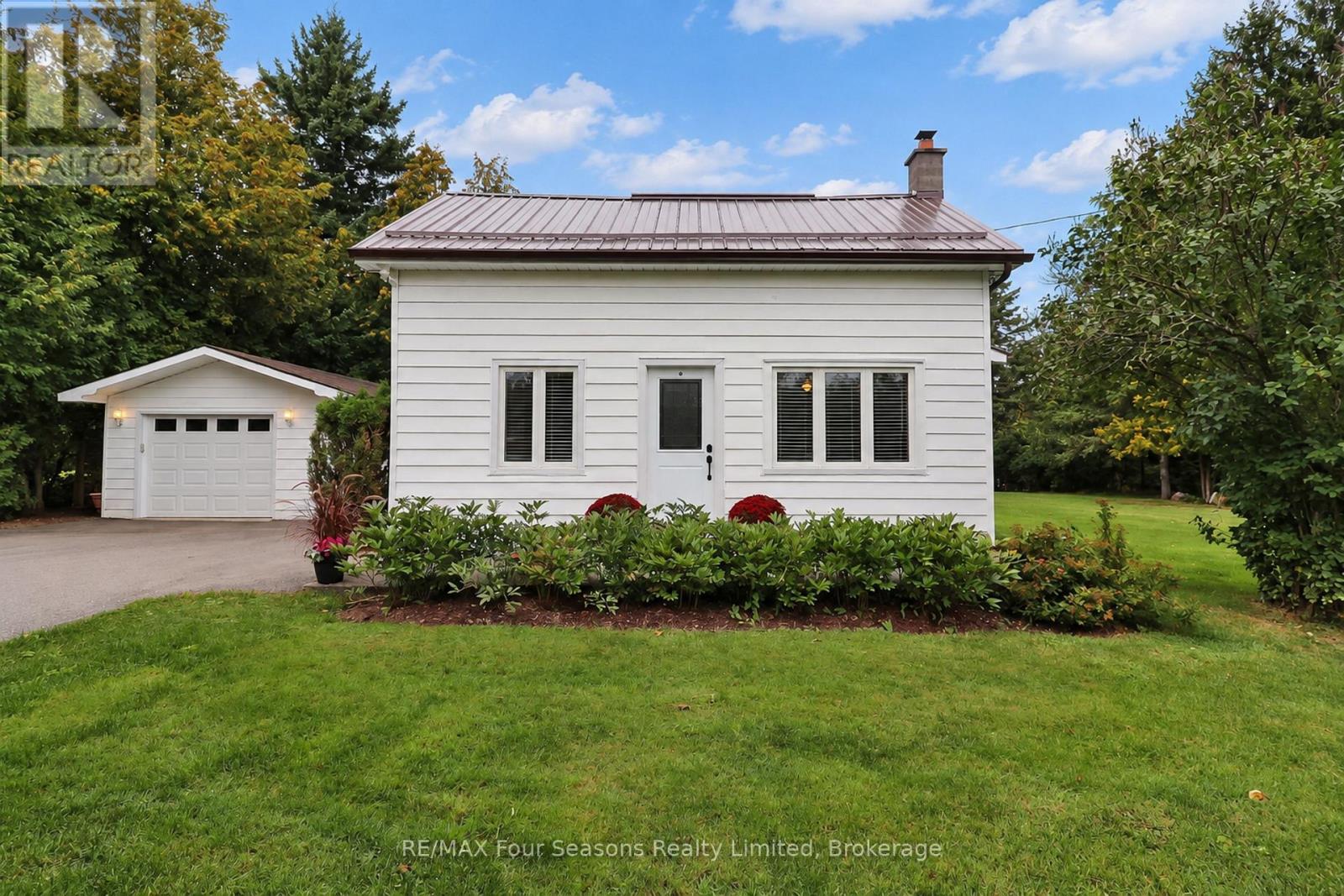 12 Lavender Hill Road Property Photo 27