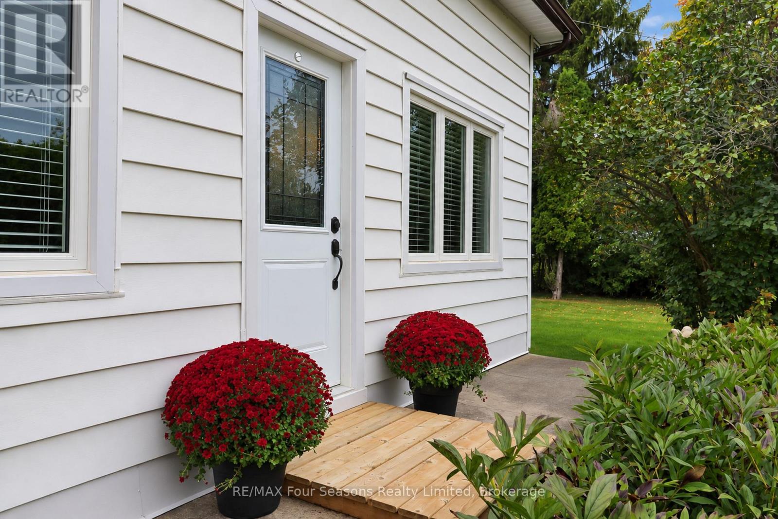 12 Lavender Hill Road Property Photo 29