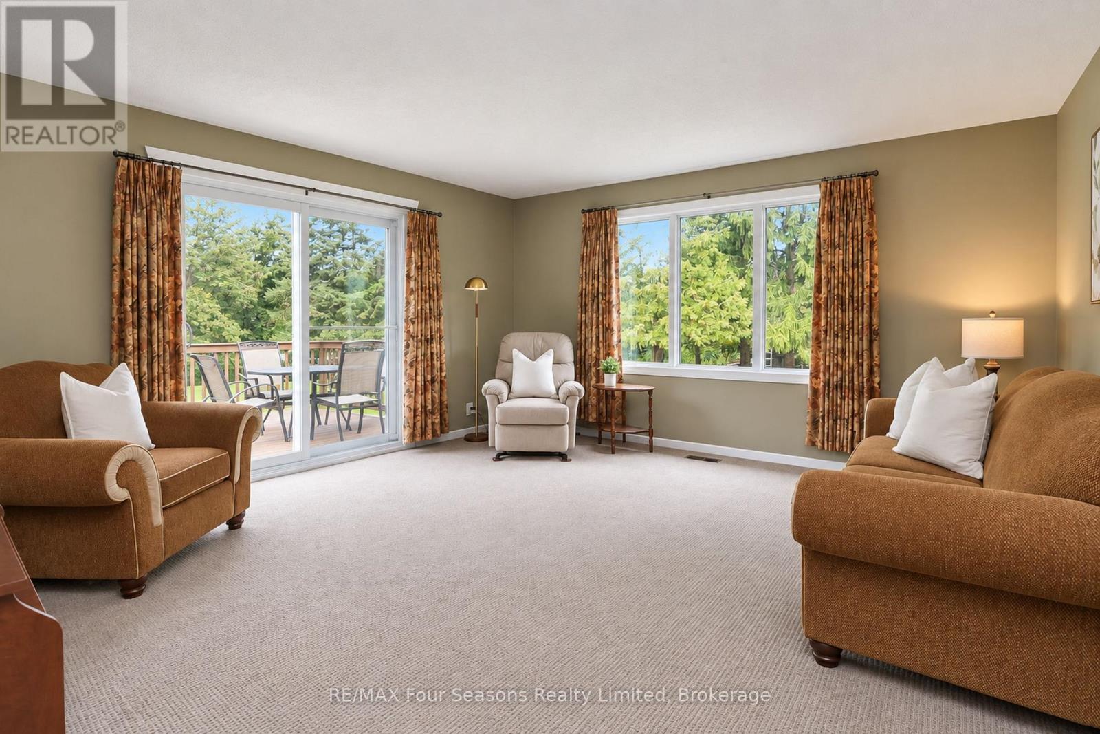 12 Lavender Hill Road Property Photo 33