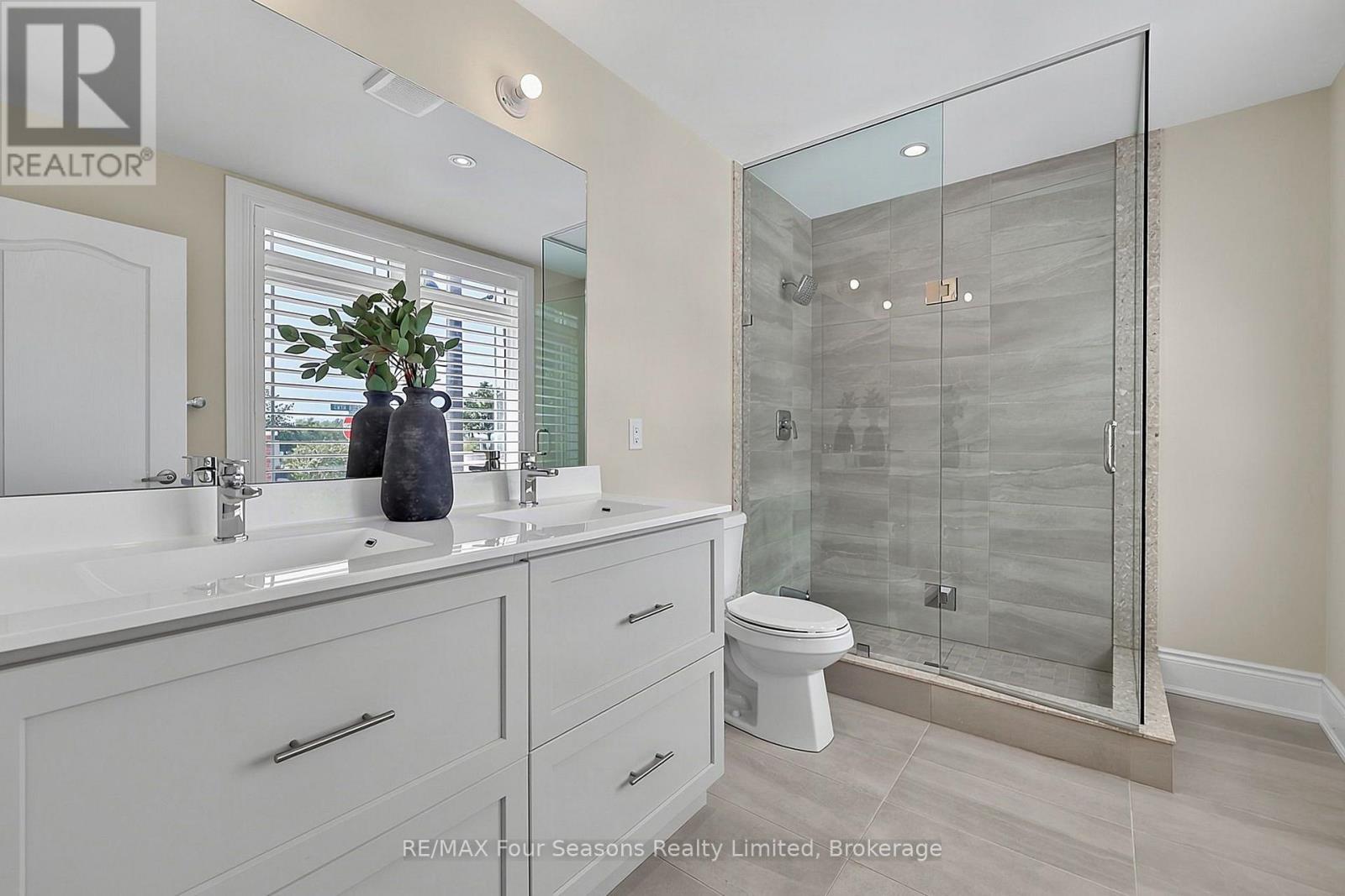 2 Shipyard Lane Property Photo 10