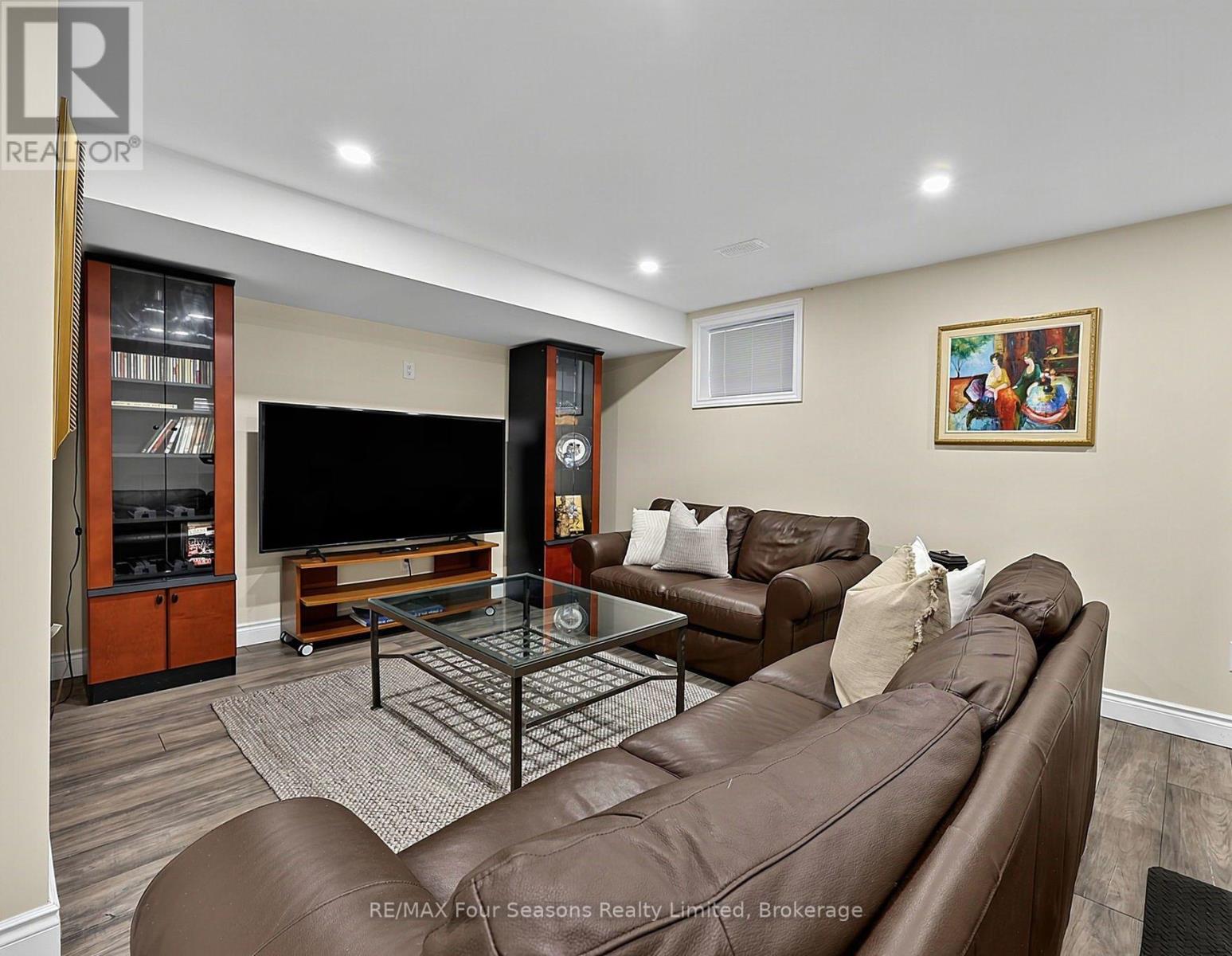 2 Shipyard Lane Property Photo 20