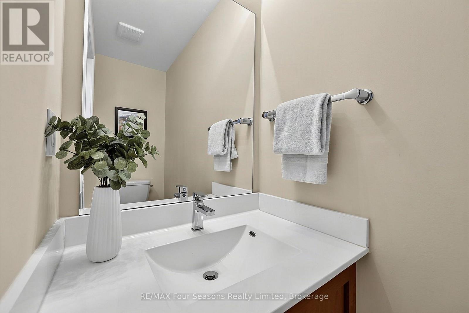 2 Shipyard Lane Property Photo 31