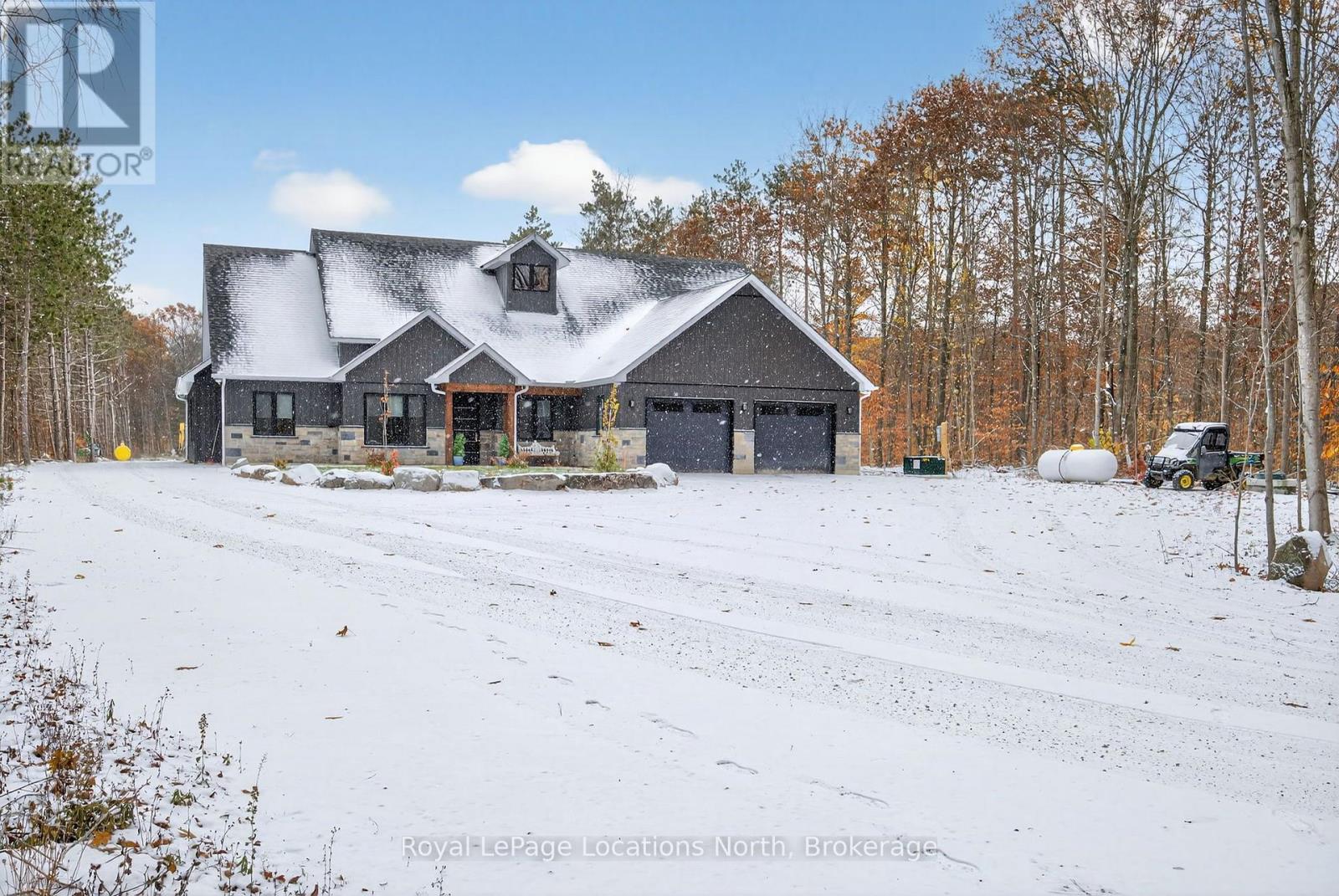 3511 Rainbow Valley Road W Property Photo 2