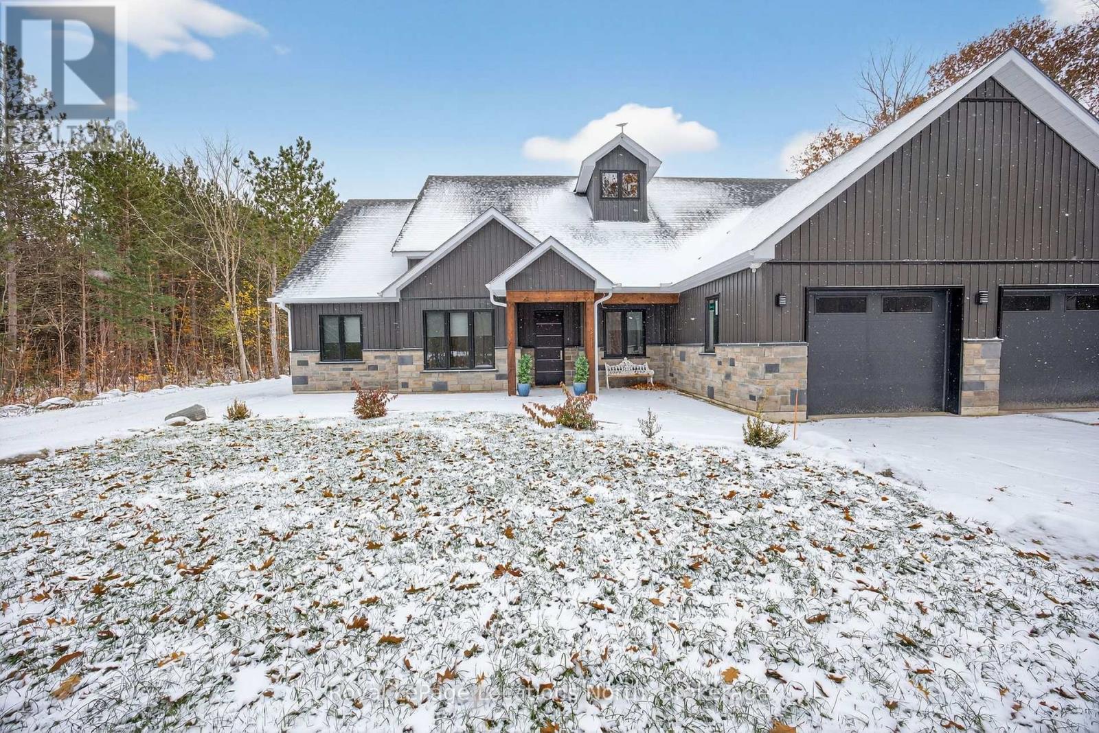 3511 Rainbow Valley Road W Property Photo 4