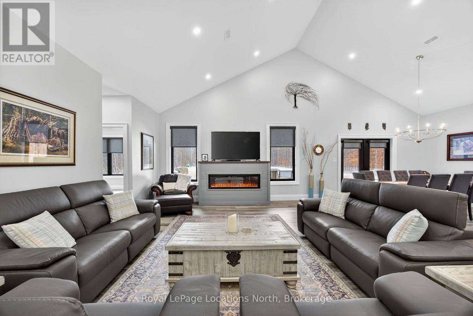 3511 Rainbow Valley Road W Property Photo 15