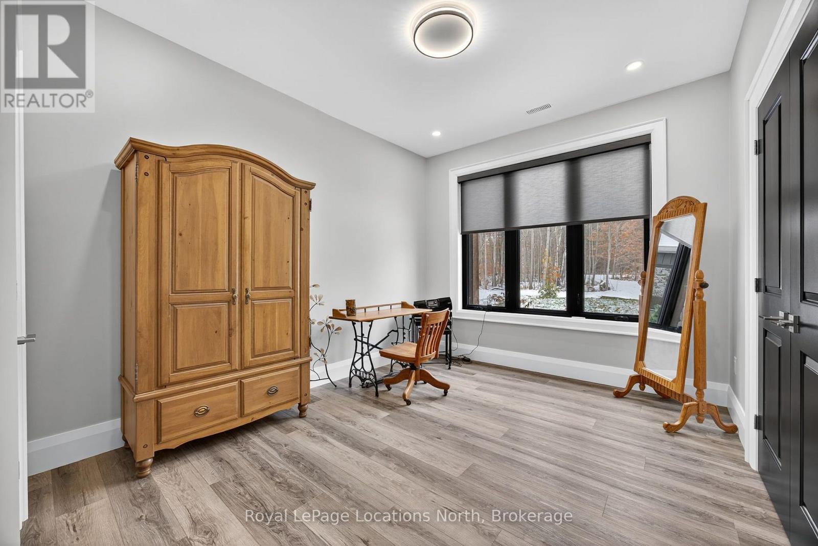 3511 Rainbow Valley Road W Property Photo 22