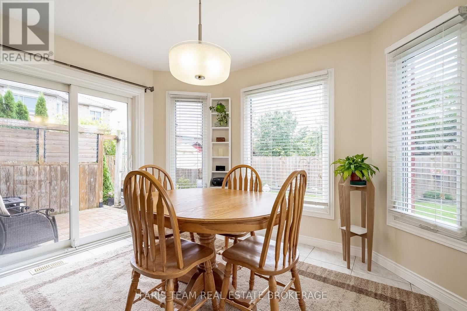 4 O'shaughnessy Crescent Property Photo 7