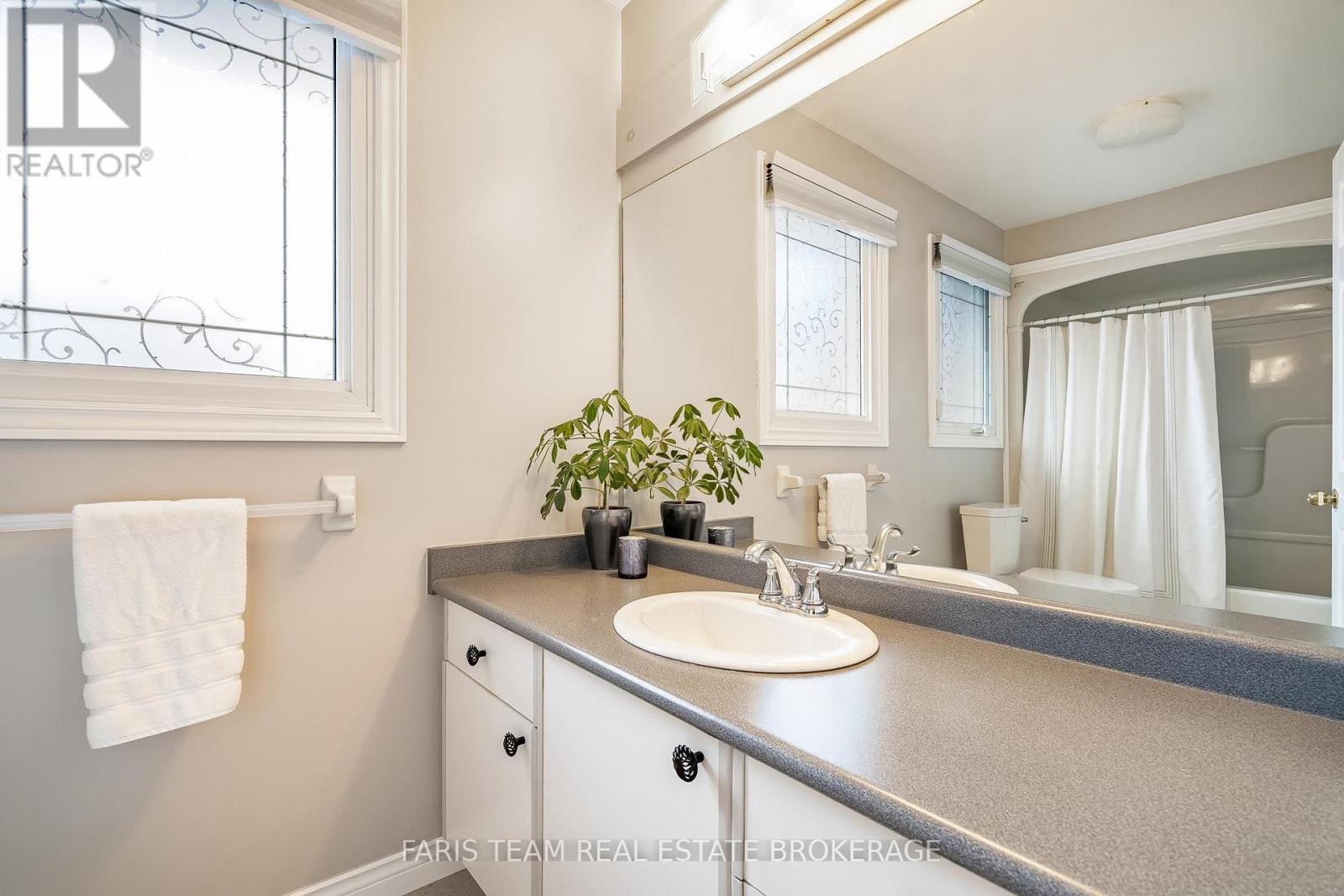 4 O'shaughnessy Crescent Property Photo 20