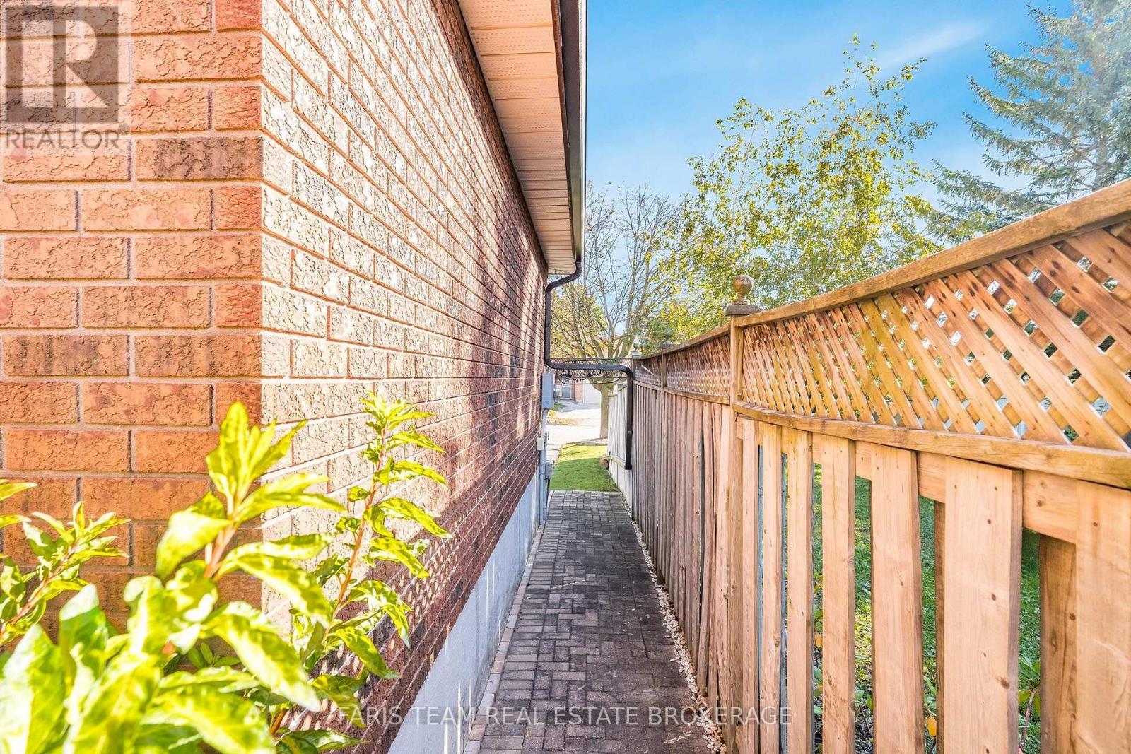 4 O'shaughnessy Crescent Property Photo 27