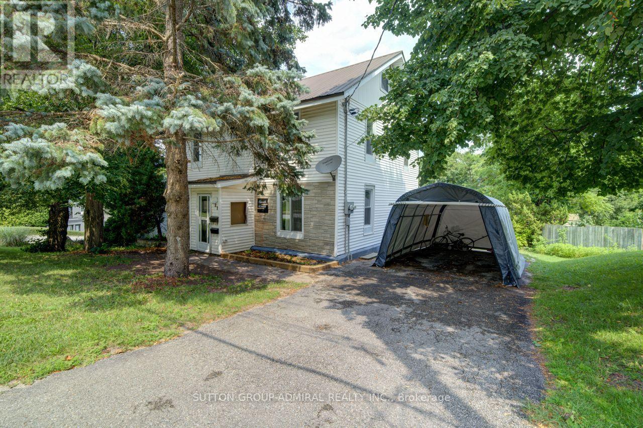121 Seventh Street Property Photo 2