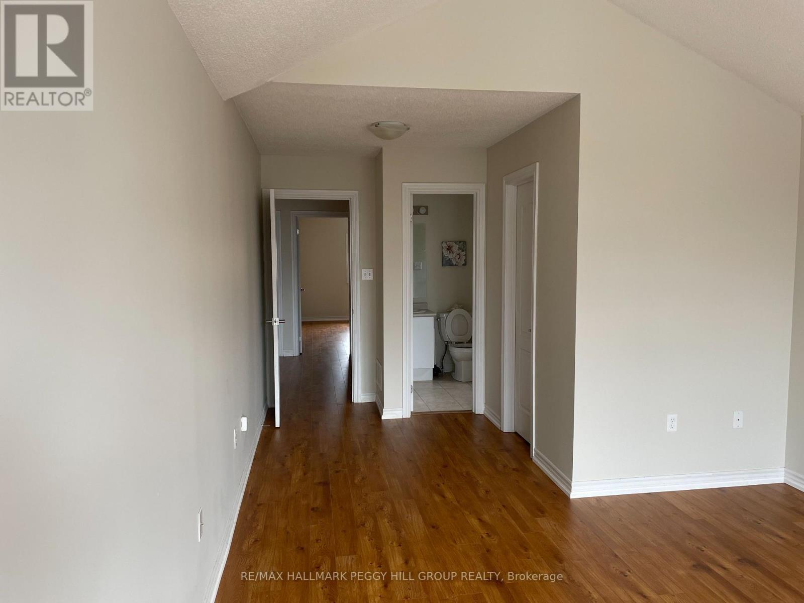 20 Crew Court Property Photo 5