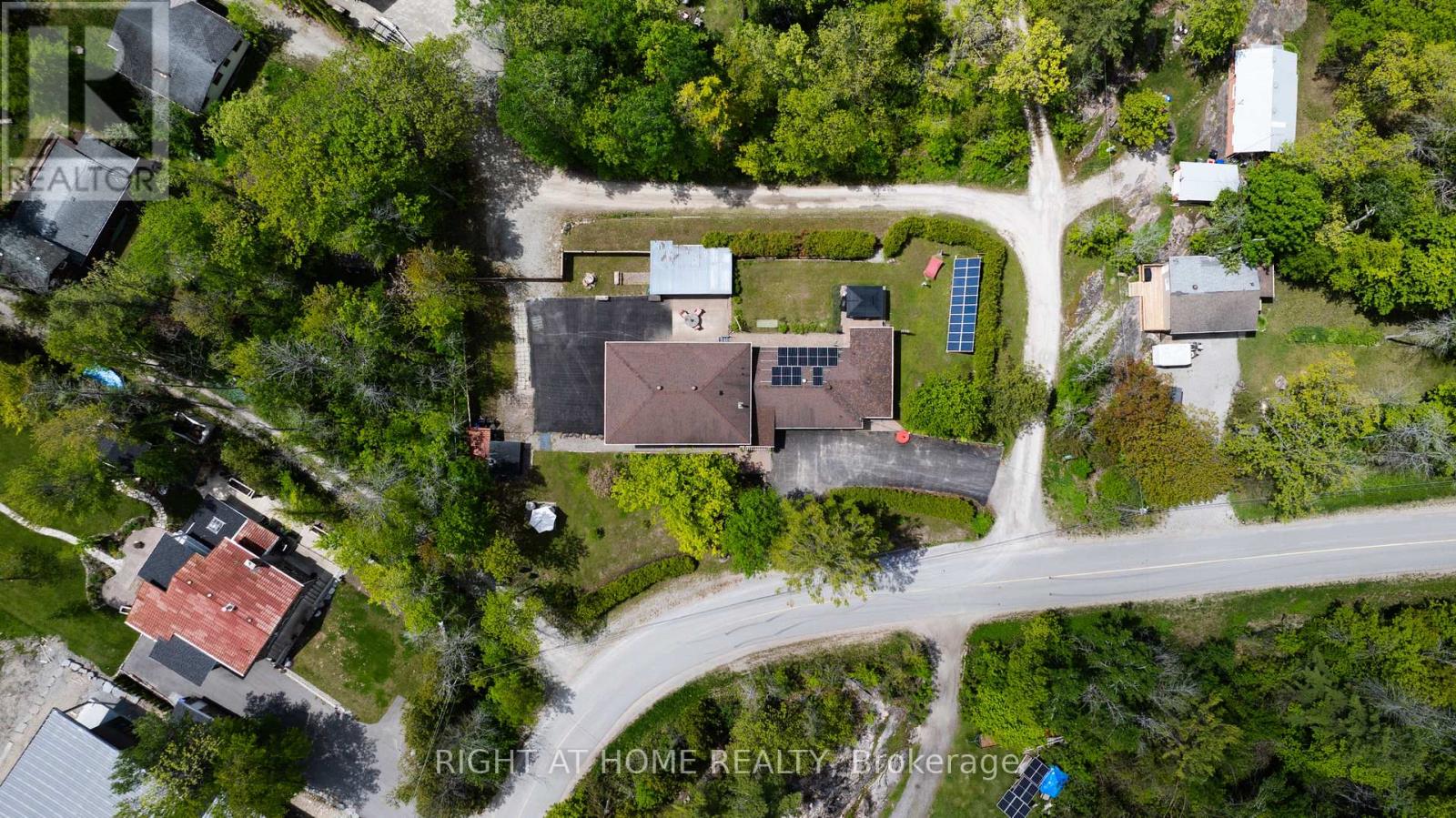 54 Forest Harbour Parkway Property Photo 3