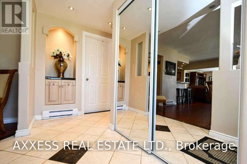 1 Pinetree Court Property Photo 6