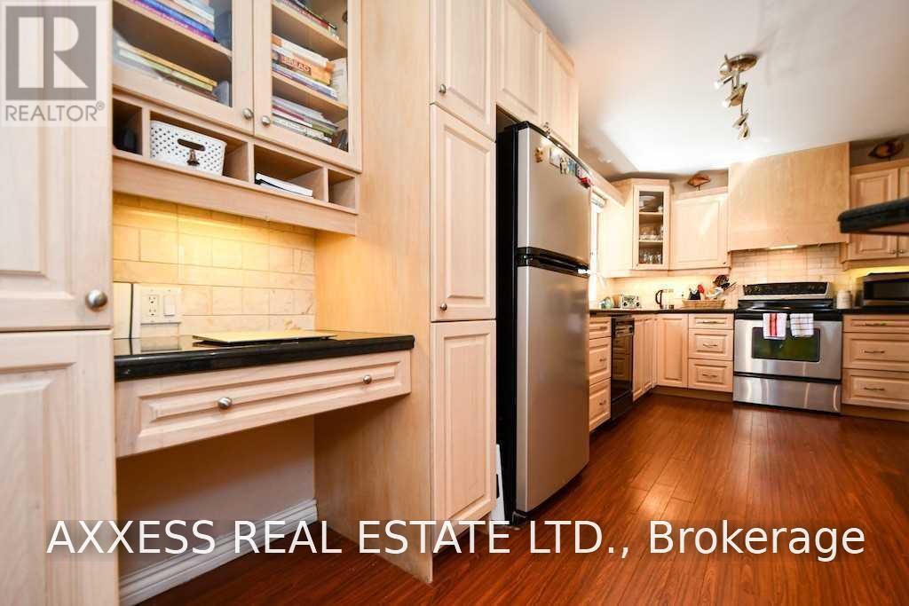 1 Pinetree Court Property Photo 13