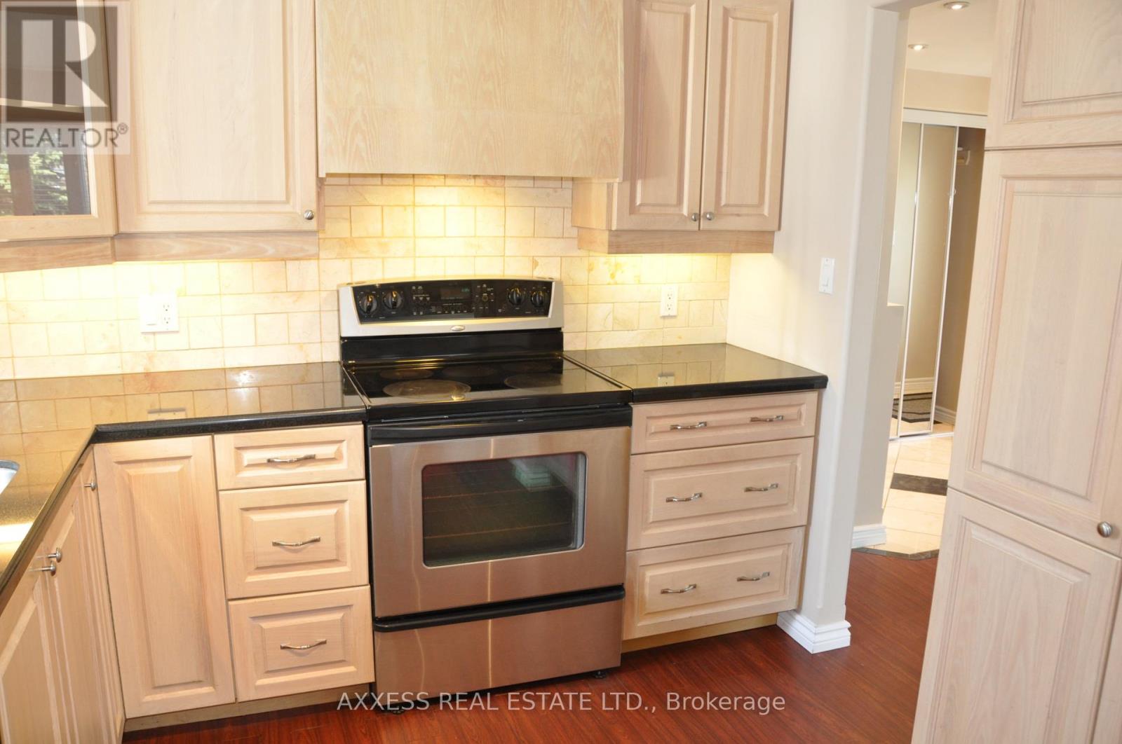 1 Pinetree Court Property Photo 15