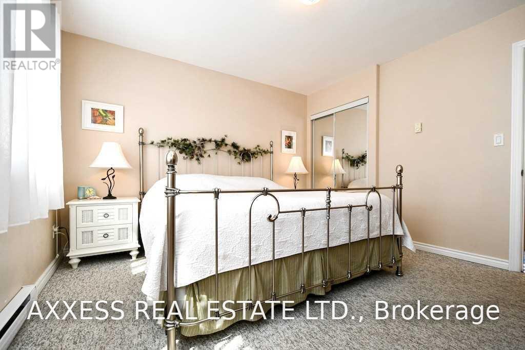1 Pinetree Court Property Photo 21