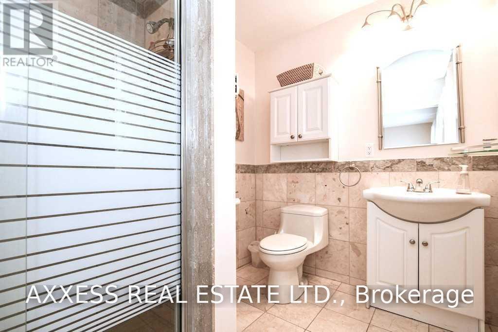 1 Pinetree Court Property Photo 23