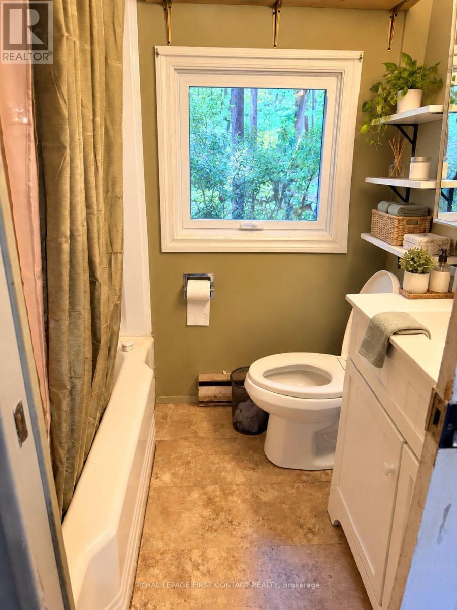 235 Sunnidale Road S Property Photo 16