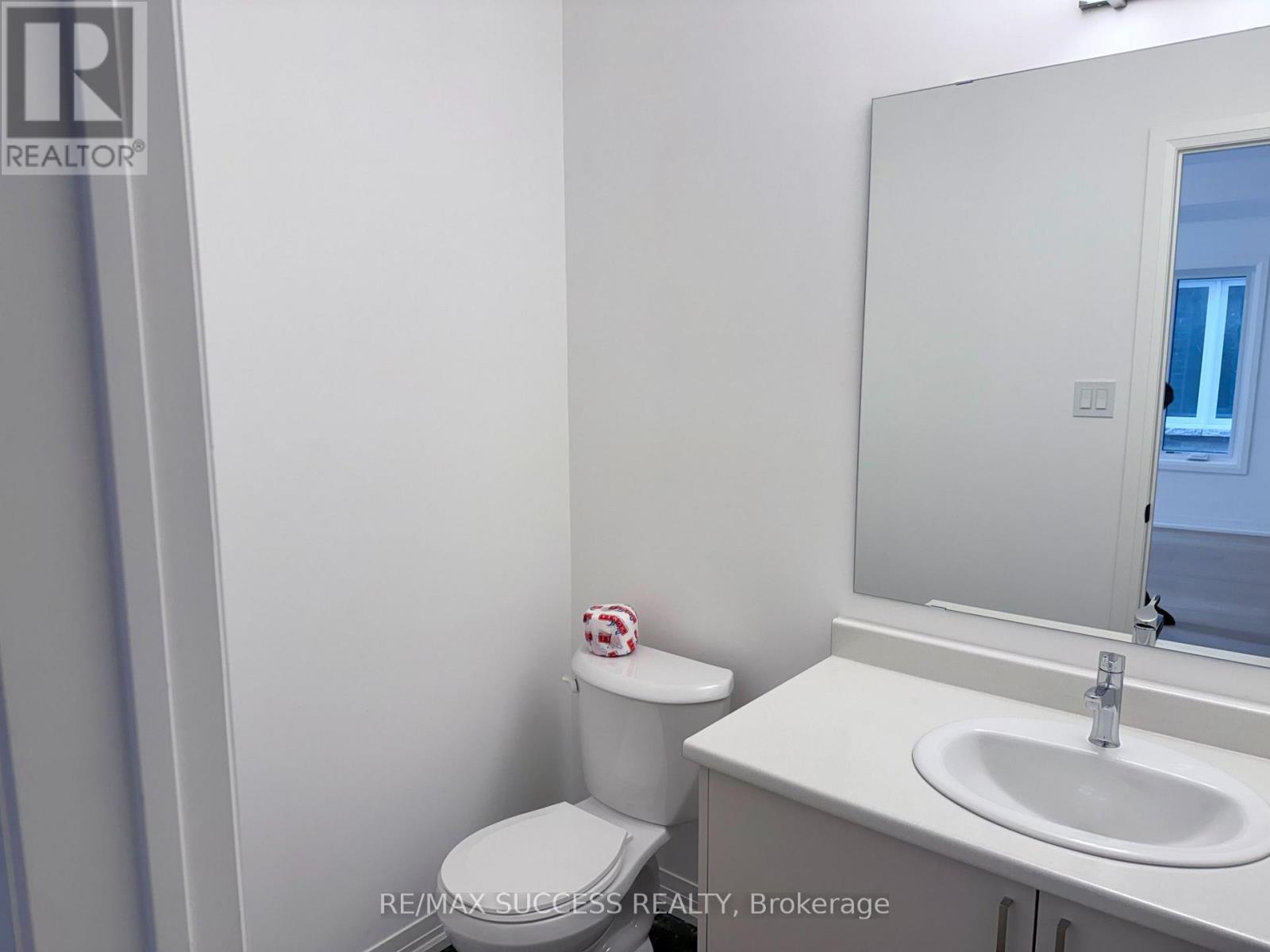 93 Flan Boulevard Property Photo 22