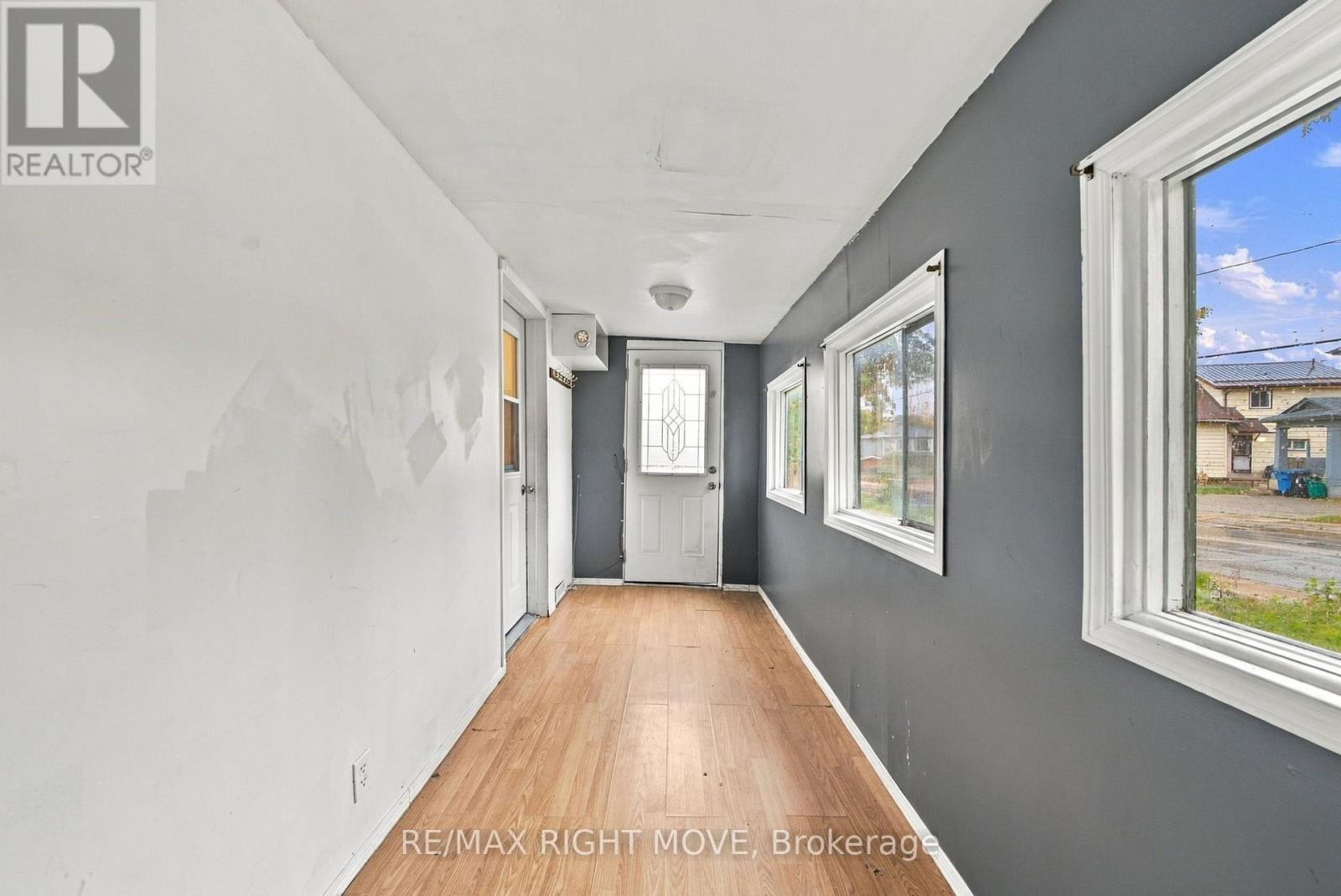 173 Barrie Road Property Photo 5