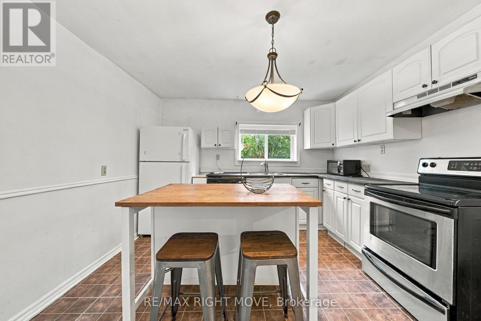 173 Barrie Road Property Photo 17