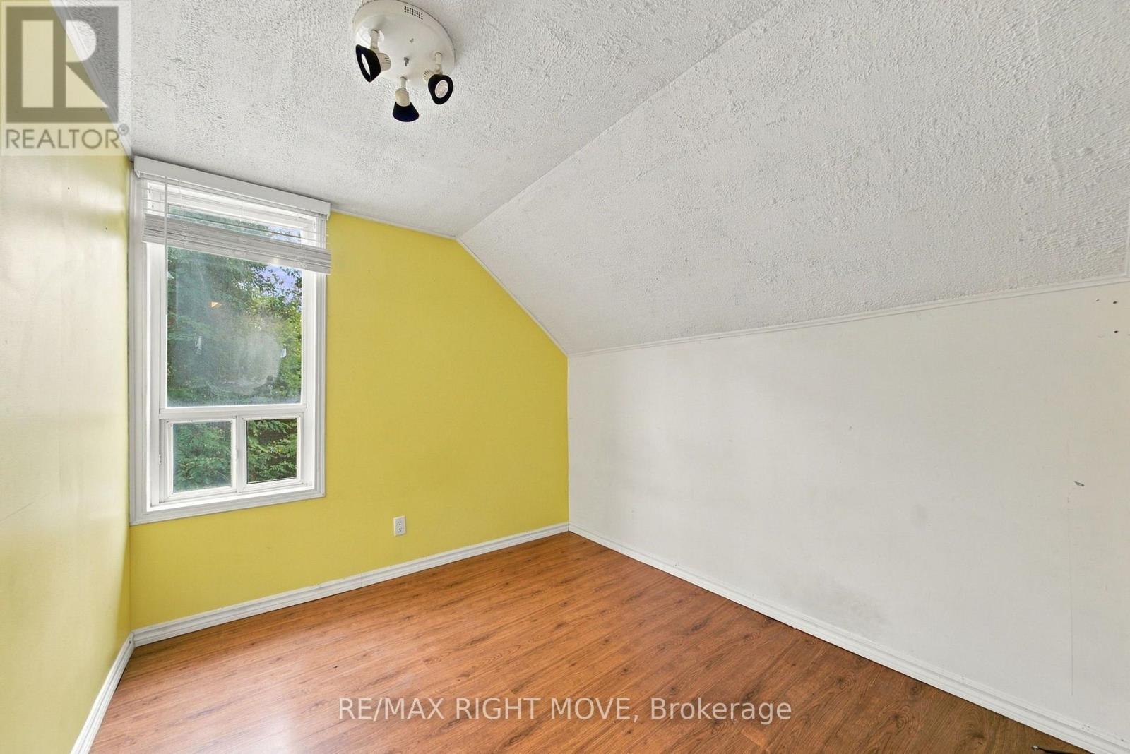 173 Barrie Road Property Photo 27
