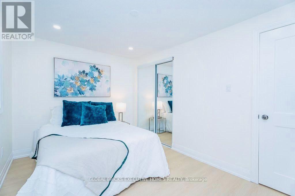 4 Virgilwood Crescent Property Photo 18