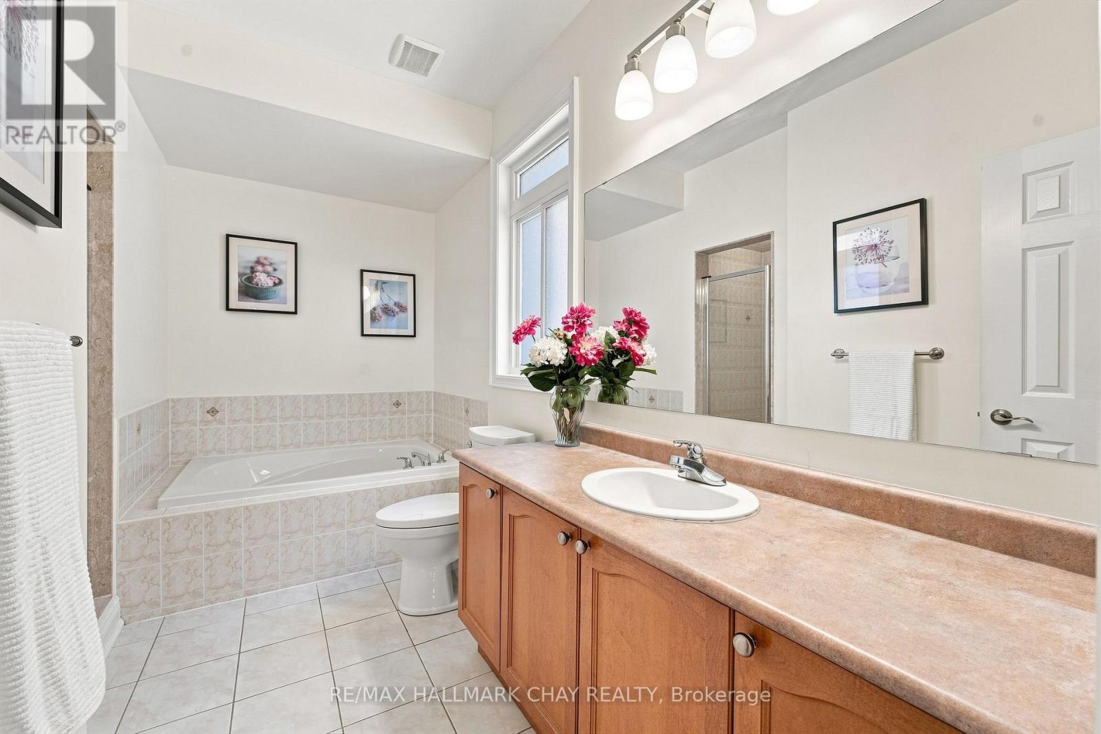 167 The Queensway Property Photo 13