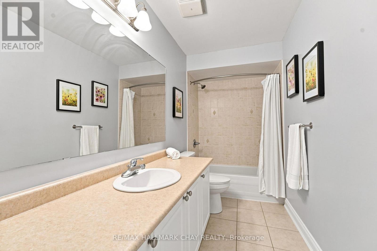 167 The Queensway Property Photo 17