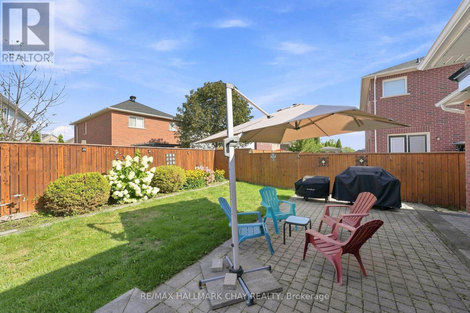 167 The Queensway Property Photo 26