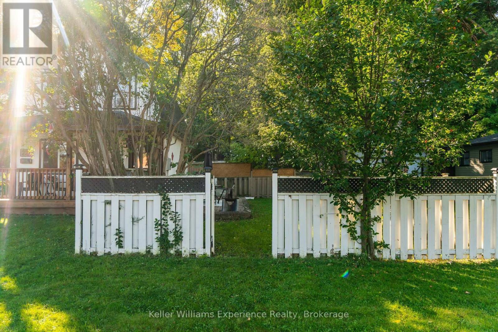 229 Donalda Street Property Photo 16