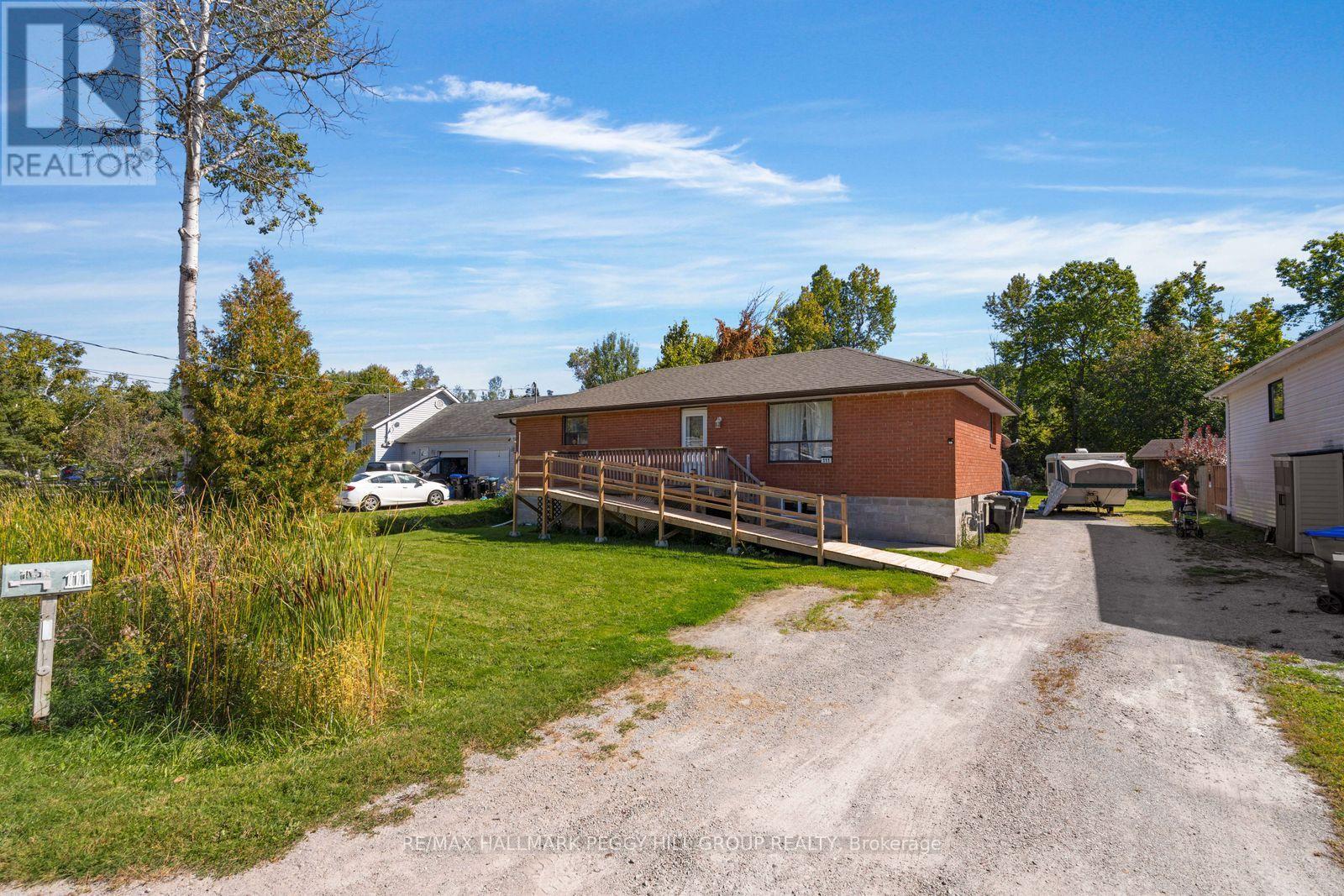 111 Osborne Street Property Photo 1