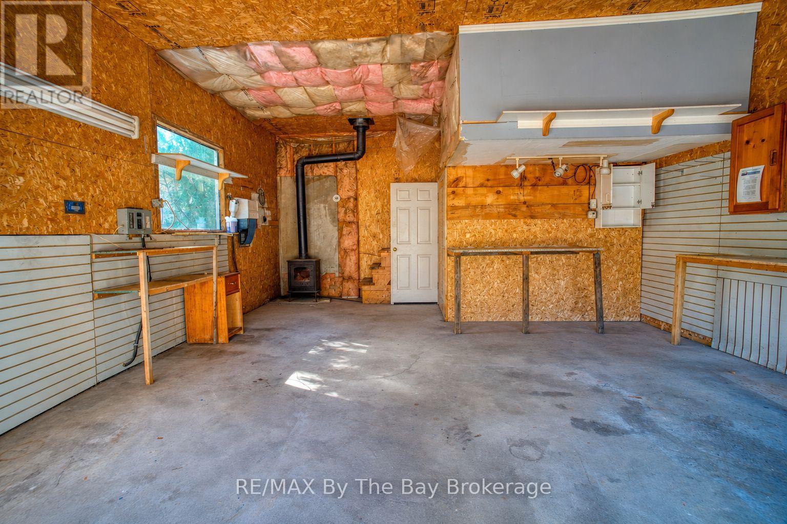 18 Elm Drive Property Photo 7