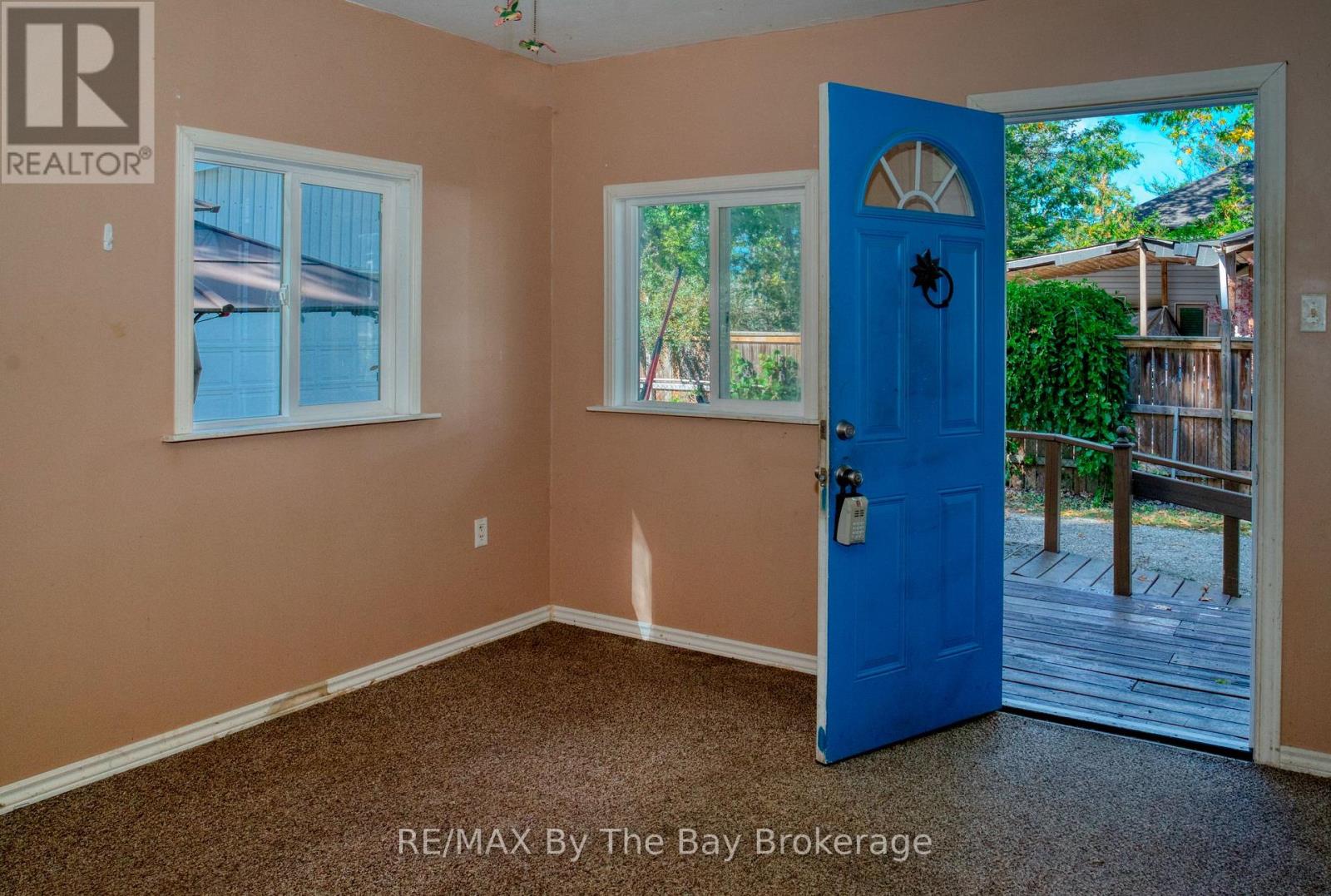 18 Elm Drive Property Photo 10