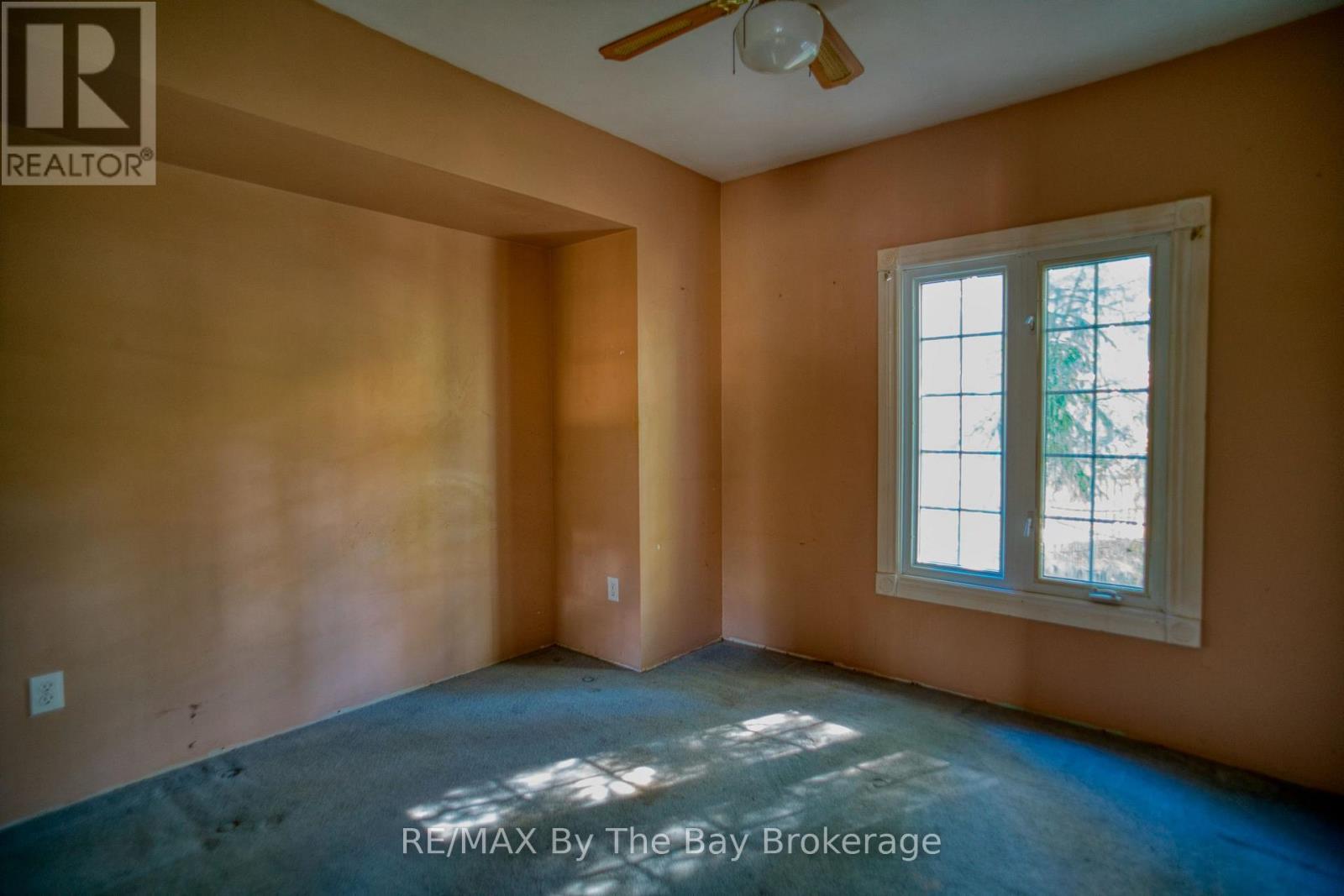 18 Elm Drive Property Photo 13