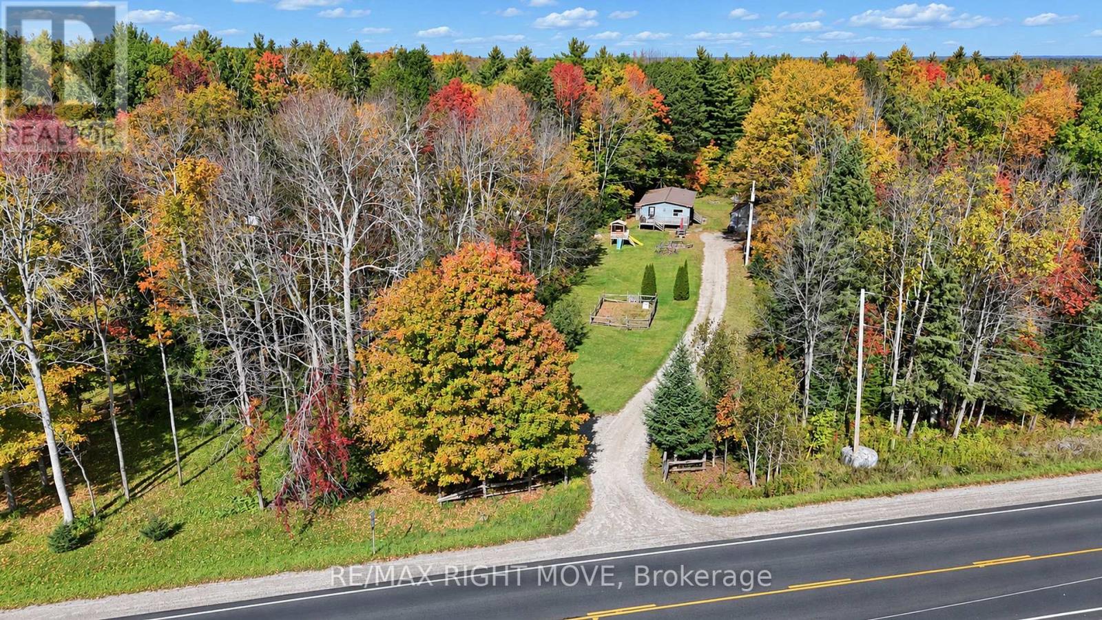 1108 Monck Road Property Photo 2